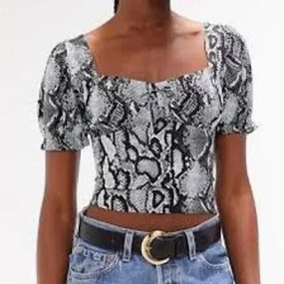 Urban Outfitters top   - Picture 2 of 5